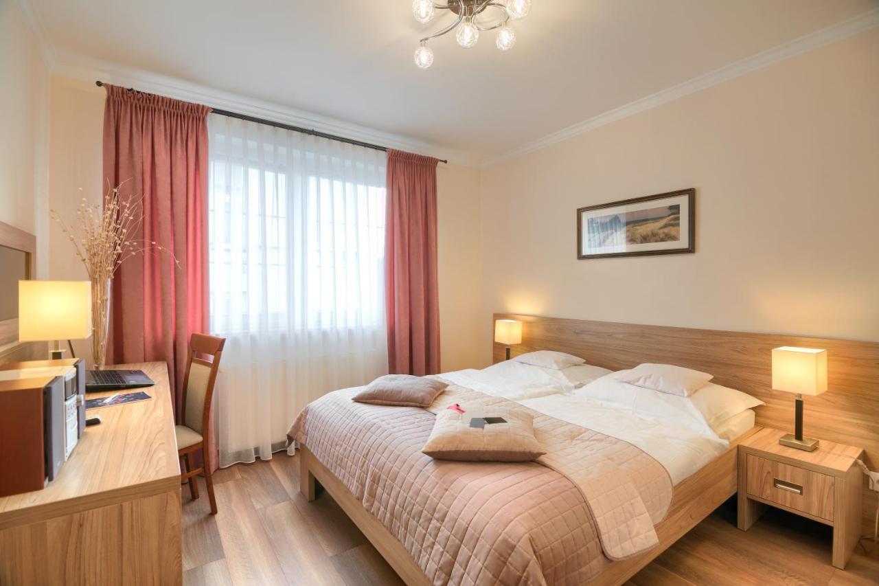 Koral Appartement Mielno  Buitenkant foto